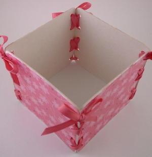 Ấn tượng với hộp quà tự làm cho ngày Valentine