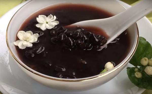 cách nấu chè đậu đen ngon với nước cốt dừa thơm lừng mát lạnh ngày hè