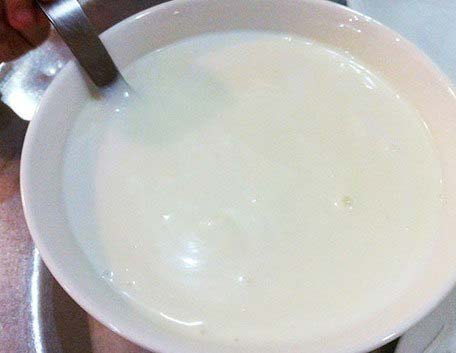Cách làm kem chuối ngon với sữa, dừa, lạc ngay tại nhà
