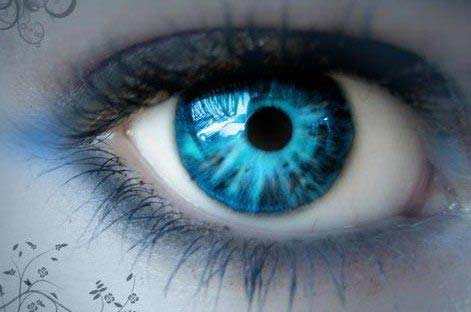 Hiện tượng mắt trái giật có ý nghĩa gì?
