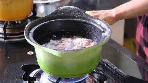 Cách nấu súp cua ngon mịn dành cho bữa xế của bé yêu
