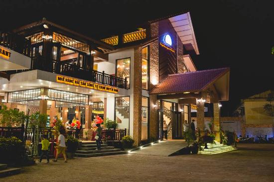 Duyen Anh Restaurant