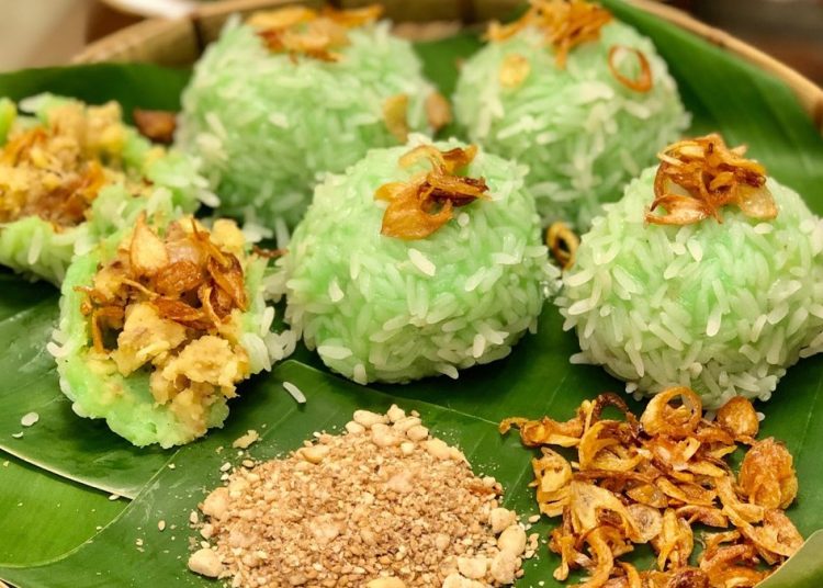 Vietnamese Sticky Rice Dumplings/Balls